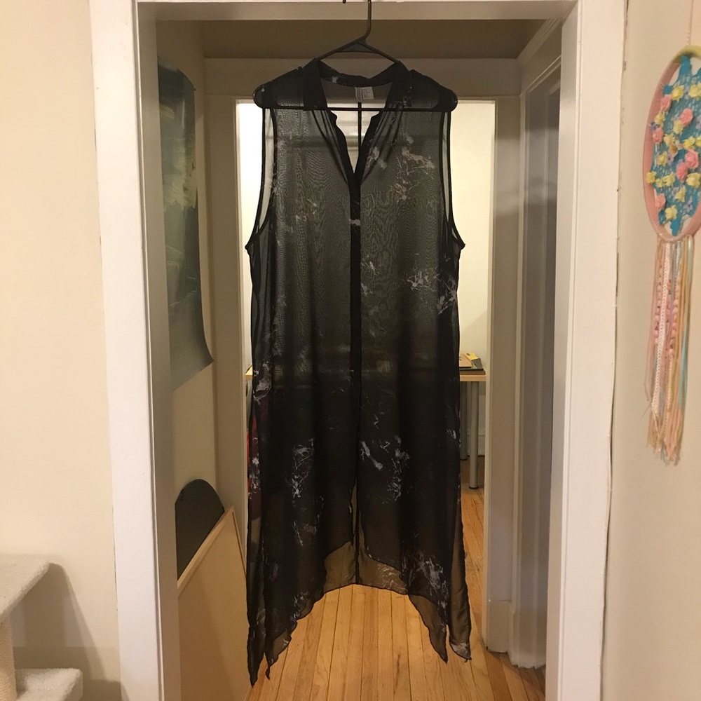 Sheer sleeveless extra long shirt